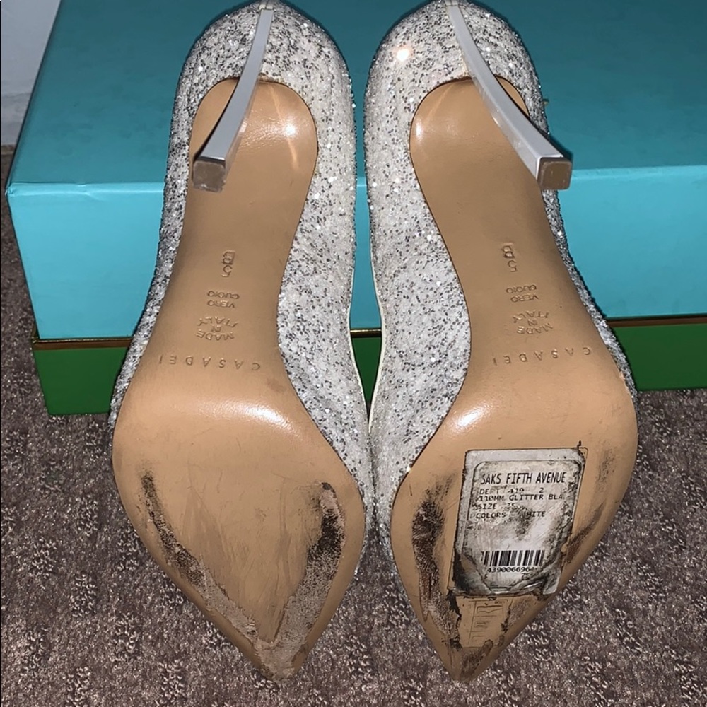 Shoes - Picture 3 of 4